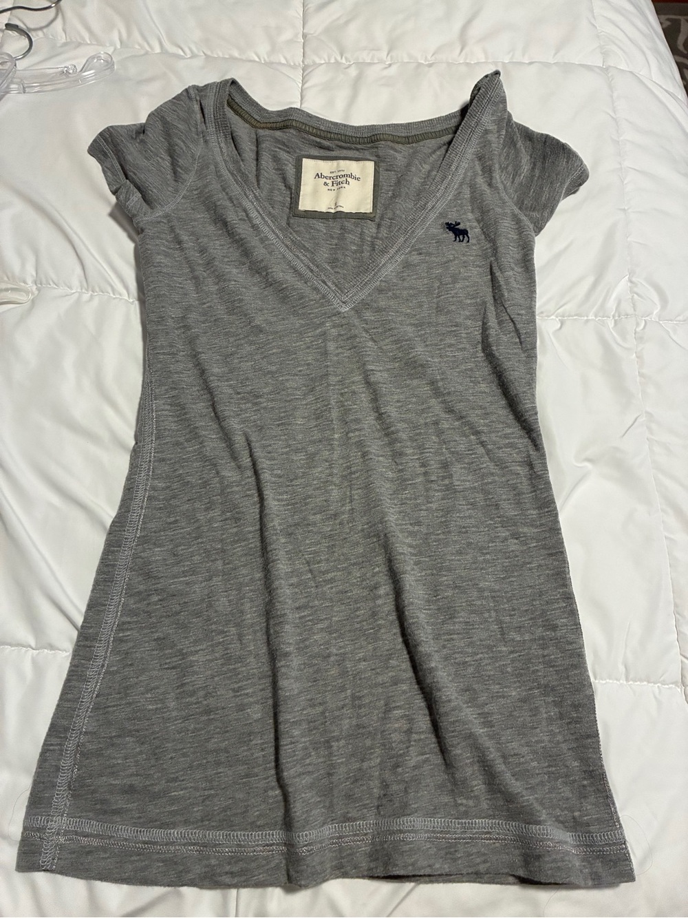 Y2K Abercombie and Fitch Tshirt